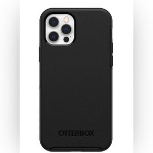 NWOB iPhone 12/Pro Symmetry Case